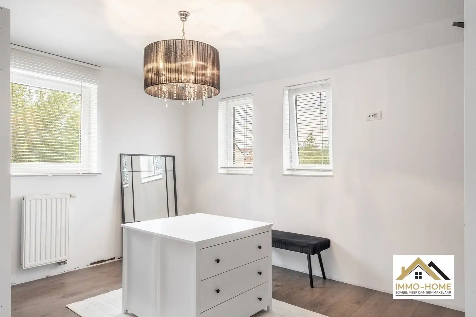 Instapklare HOB in Gent, deelgemeente Oostakker met zwembad foto 20