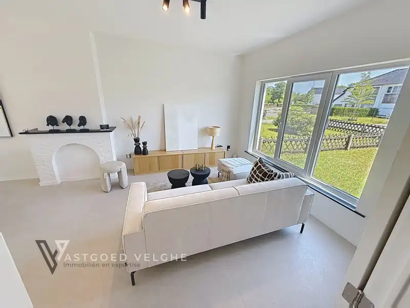🏡Instapklare vernieuwbouwwoning met EPC A op ruim perceel van 10 are🔥 foto 6