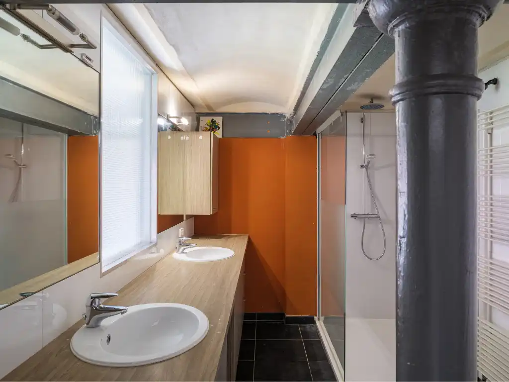 Ruime loft met industrieel karakter en twee terrassen, gelegen op de tweede bouwlijn aan de Lousbergskaai. foto 17