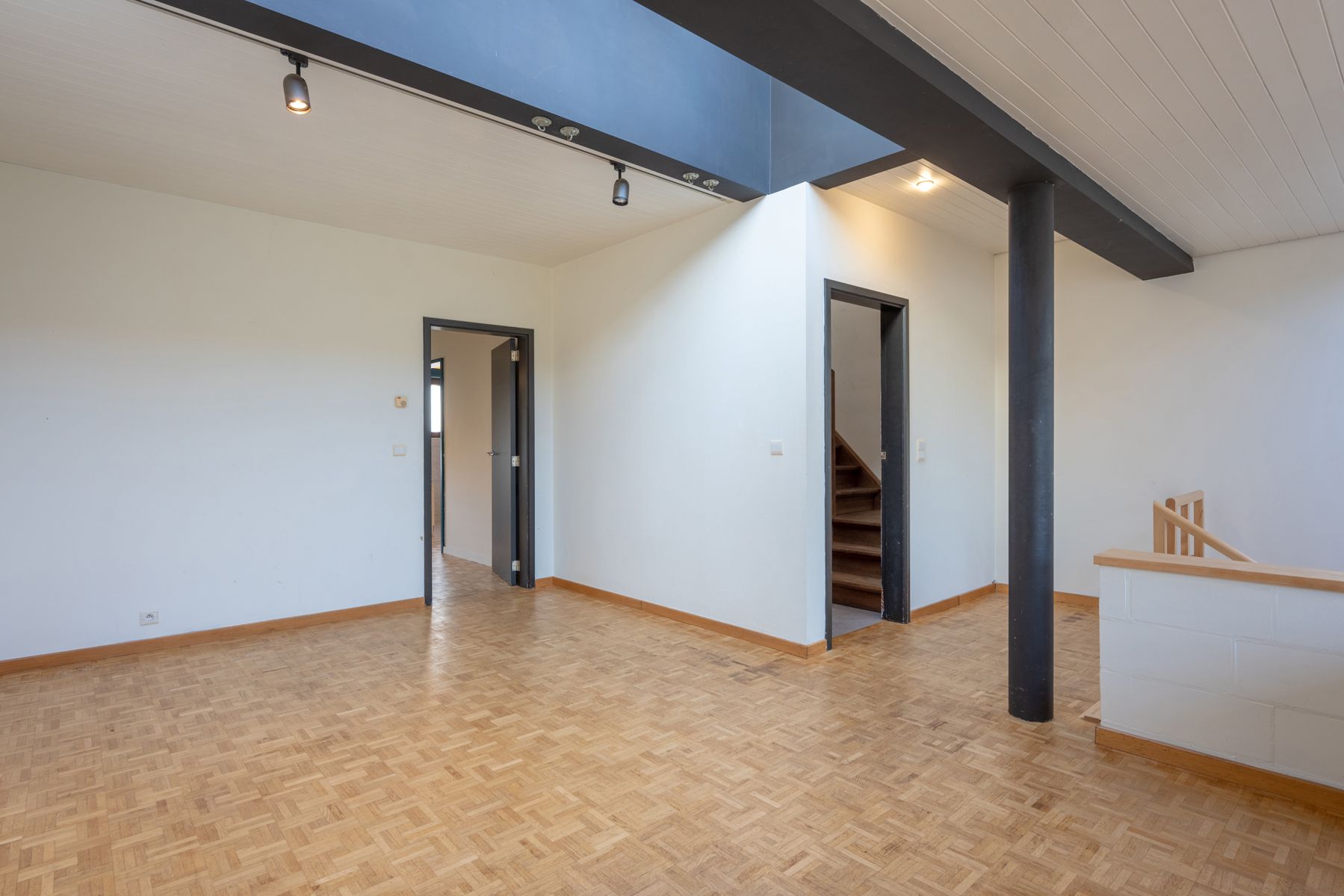 Leuke split-level woning op toffe locatie nabij het centrum! foto 15
