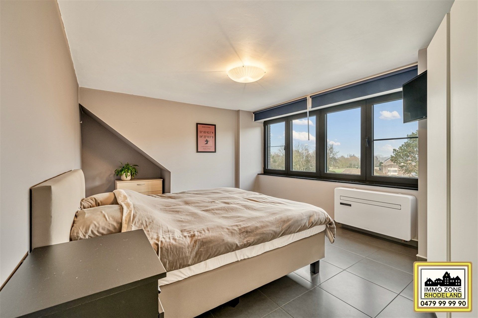 Knappe moderne woning met 3 slpks, garage en tuin foto 22
