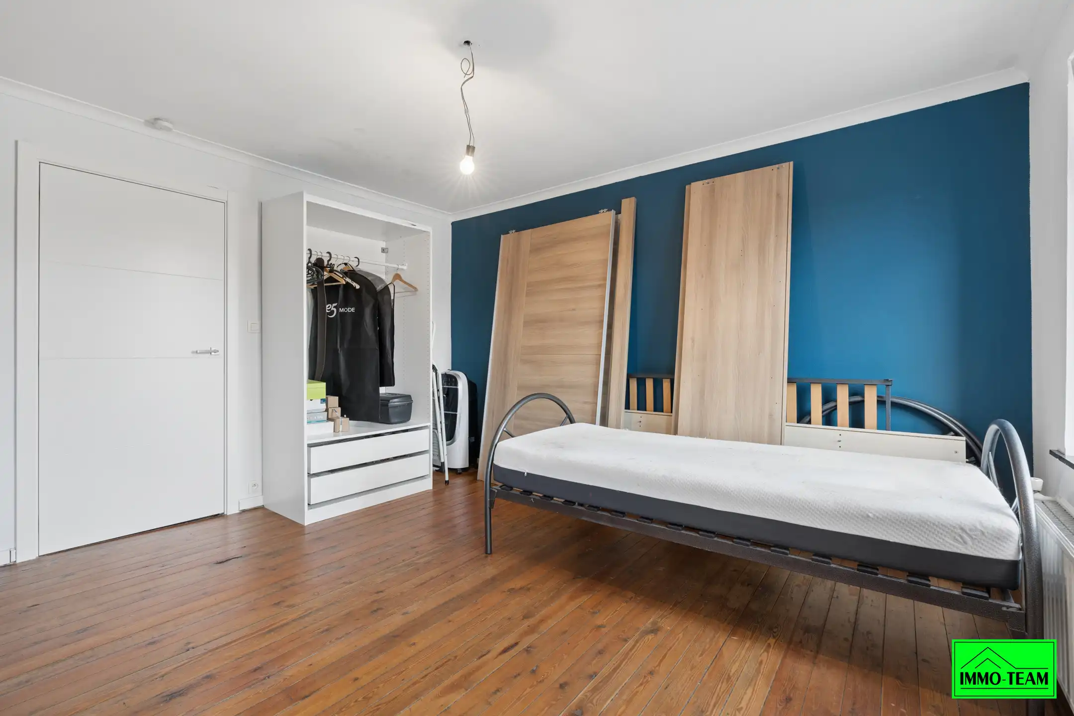 Gezellige, instapklare 2-gevelwoning nabij centrum Okegem foto 21