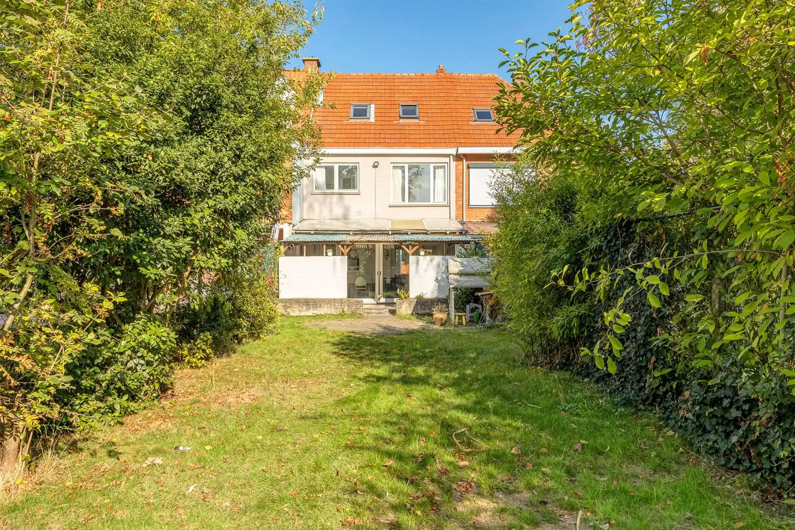 Ruime woning met zuid tuin op toplocatie in de "Bomenwijk". foto 22