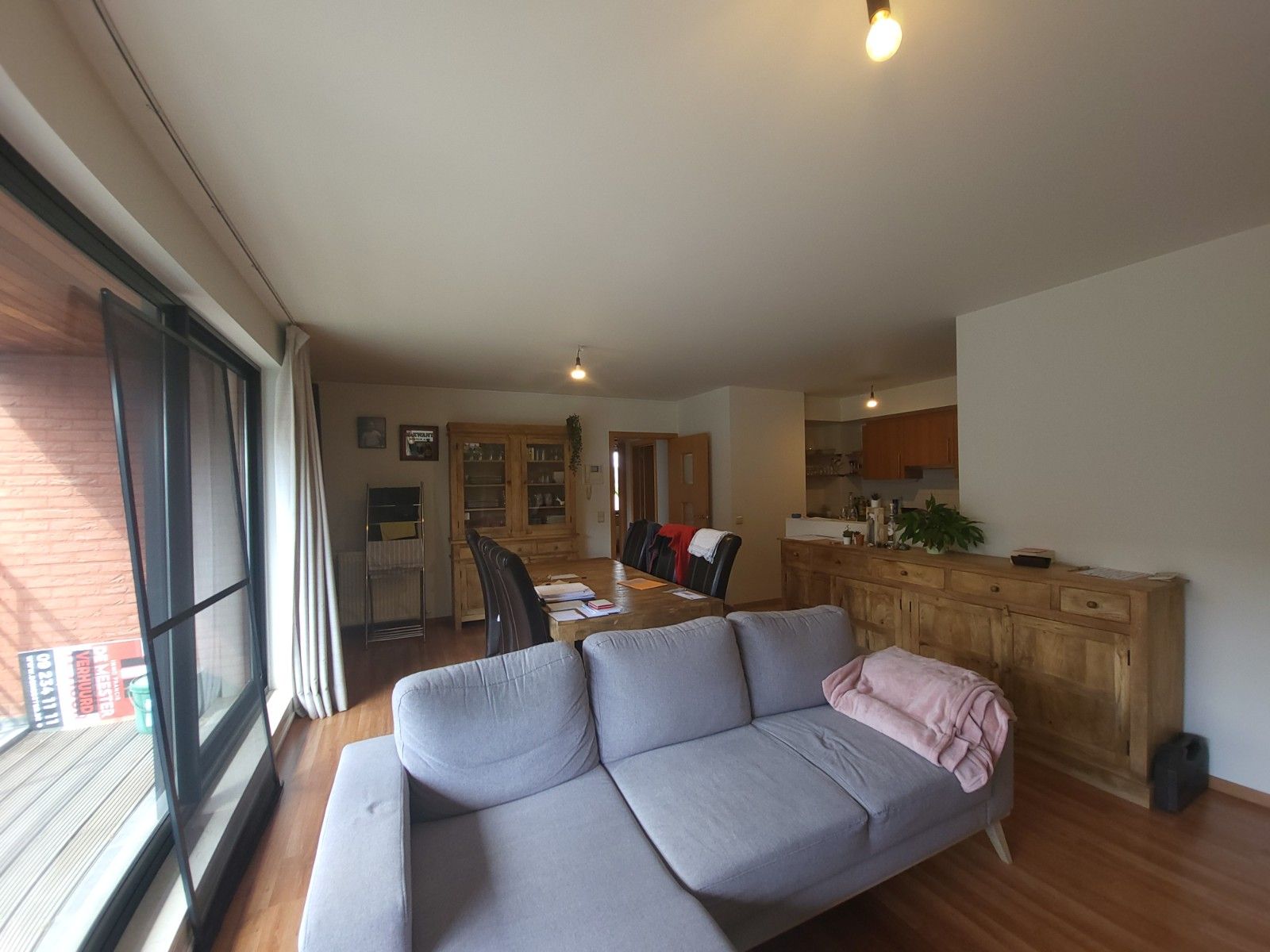 Tweeslaapkamerappartement met garageplaats in rustige buurt dichtbij UZ Gent. foto 5