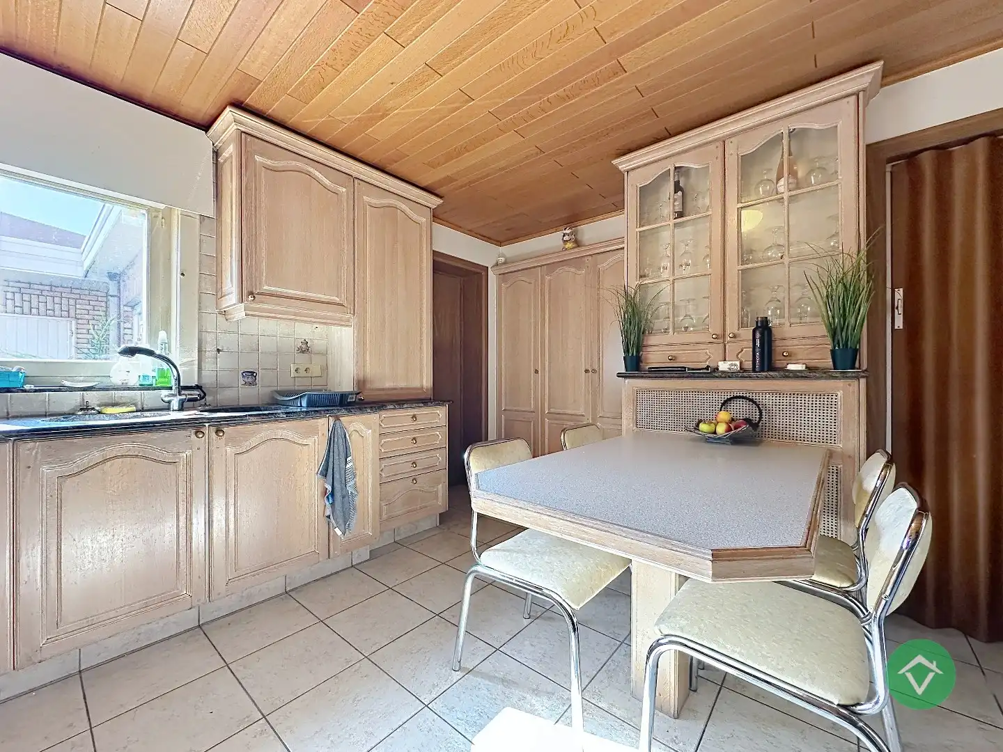 Alleenstaande woning te Jabbeke. foto 7