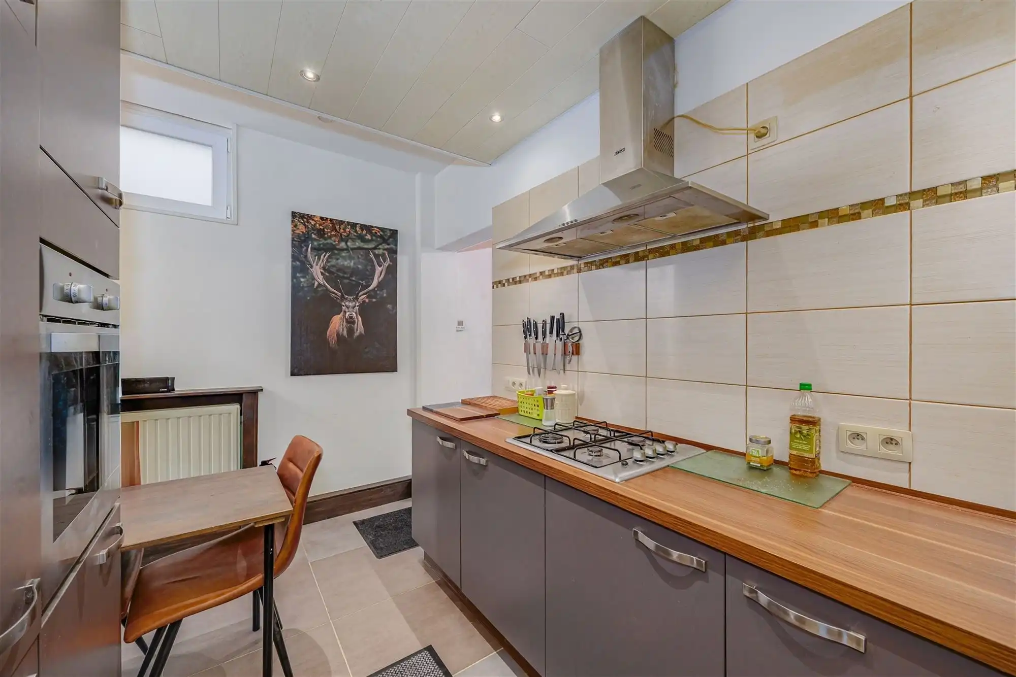 Perfect instapklaar appt met 2 slk + 2 badk vlakbij het Station foto 7