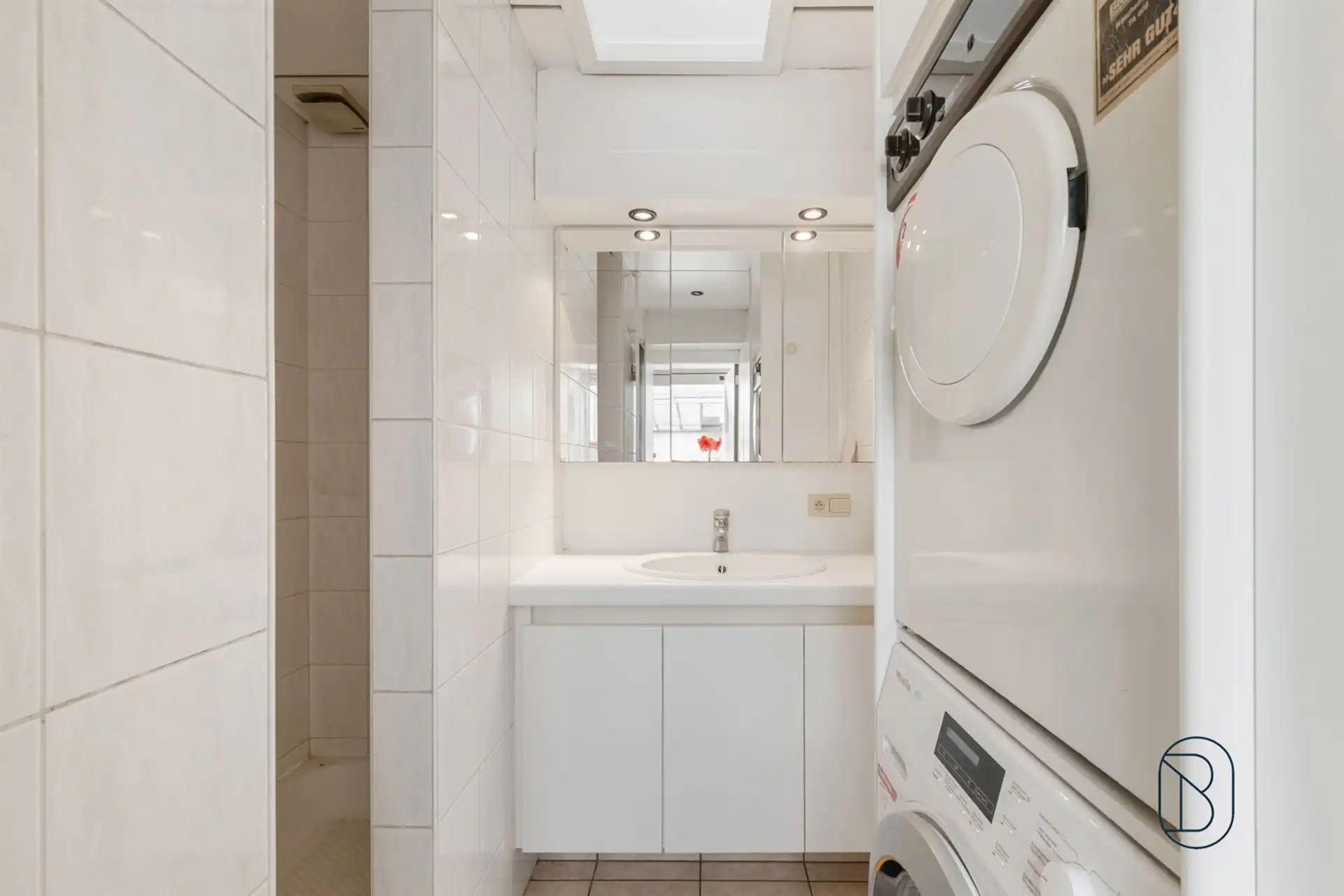 Veelzijdig handelspand met ruime woning in Deerlijk foto 11
