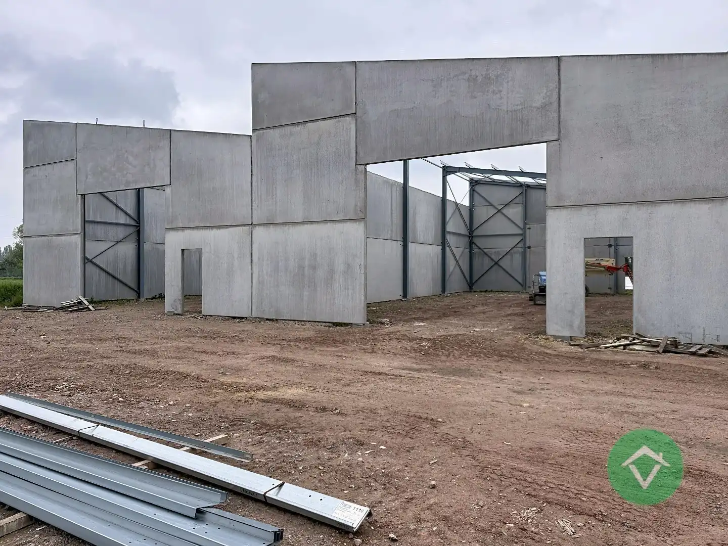 Loods H te koop – 321,60 m² KMO-zone Ardopoort te Roeselare foto 18