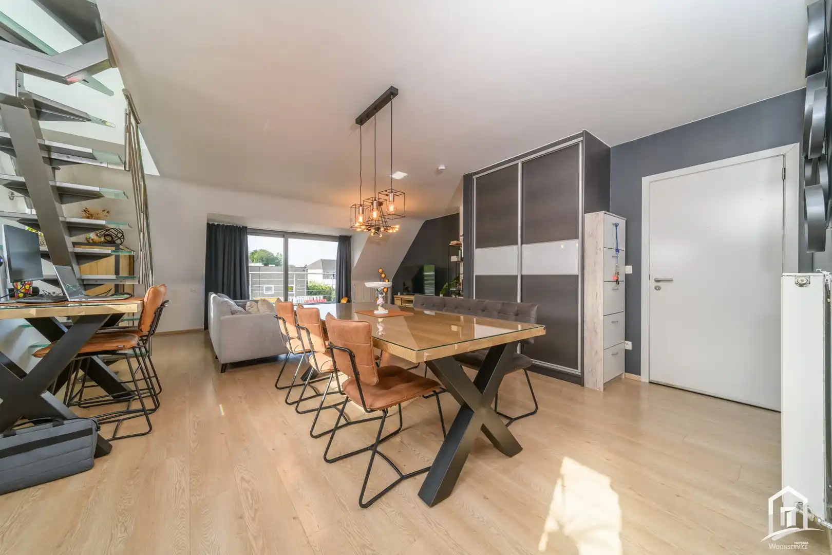 Duplex appartement gelegen aan de stadsrand van Aalst. foto 4