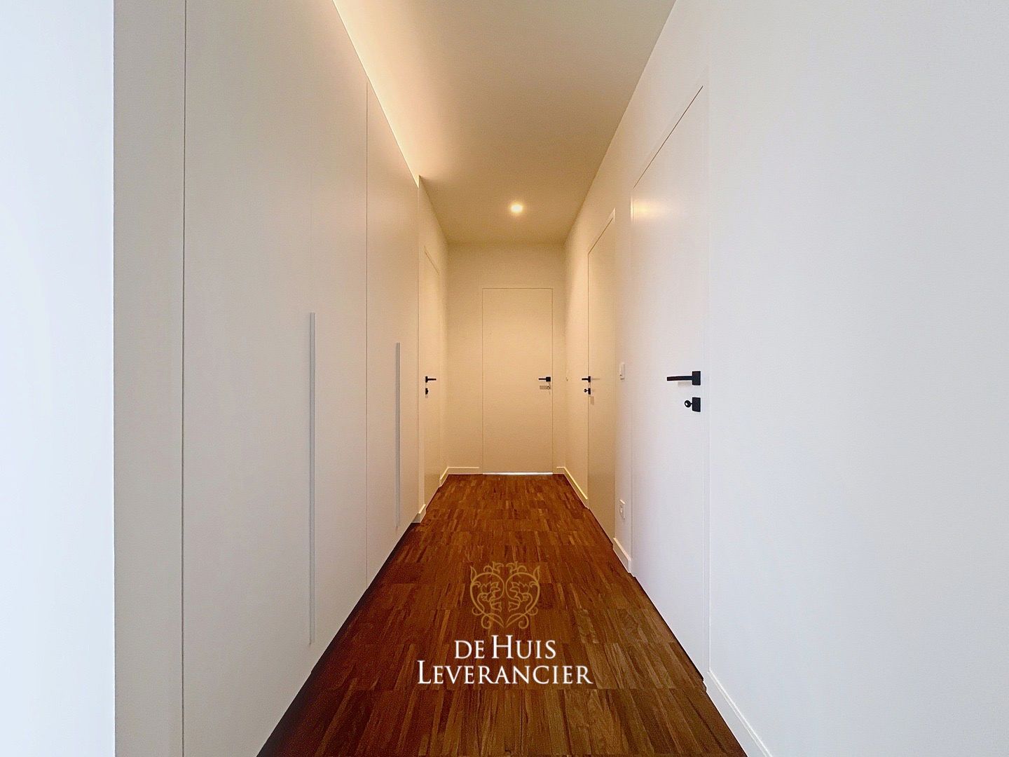 Vernieuwbouwde BEN Loft-villa te huur in Kontich foto 16