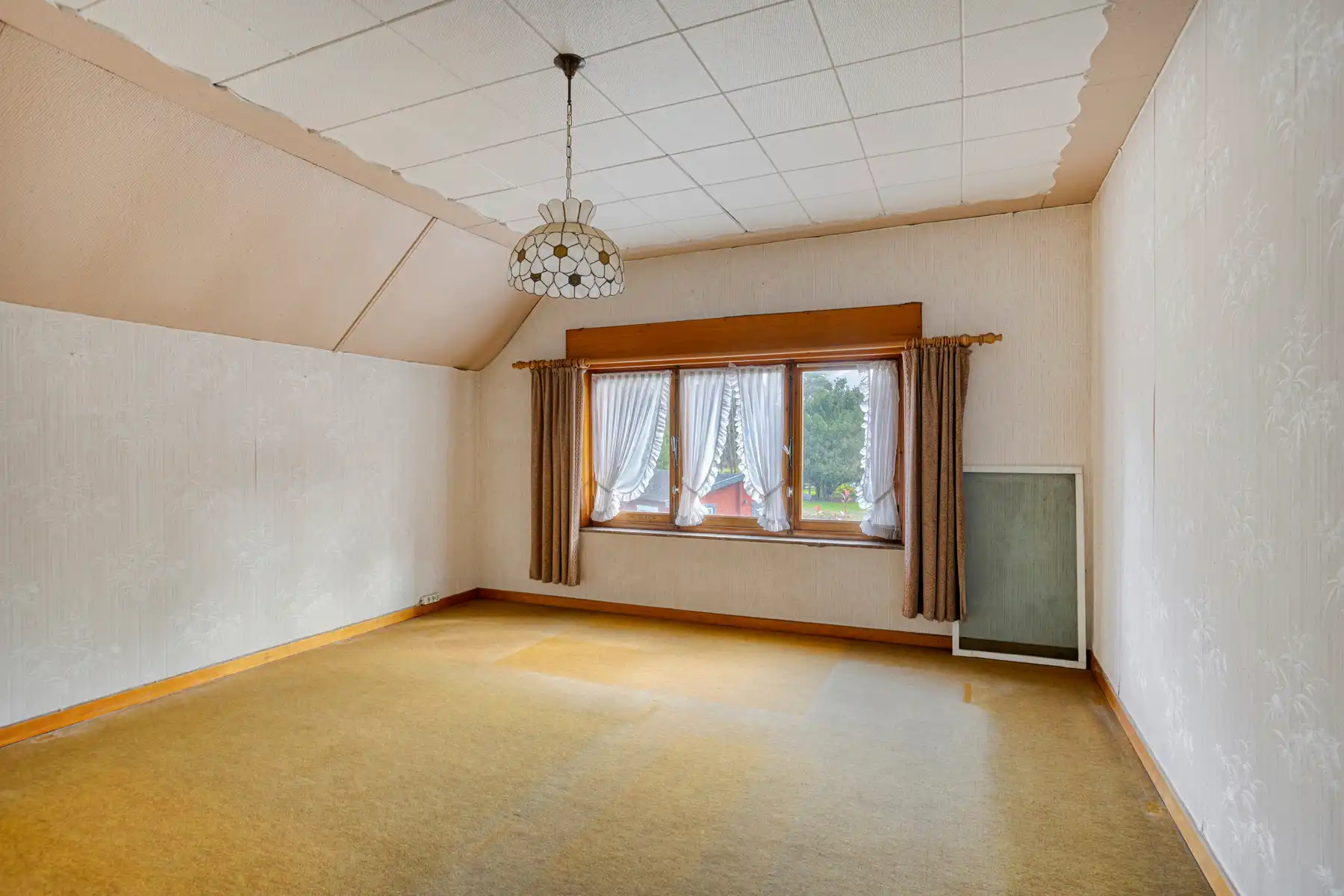 Renovatieproject op rustige groene locatie foto 19