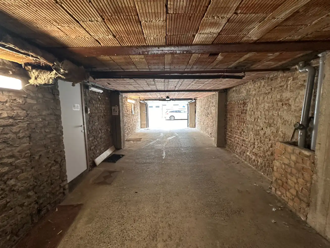 Gesloten parkeerplaatsen foto 7