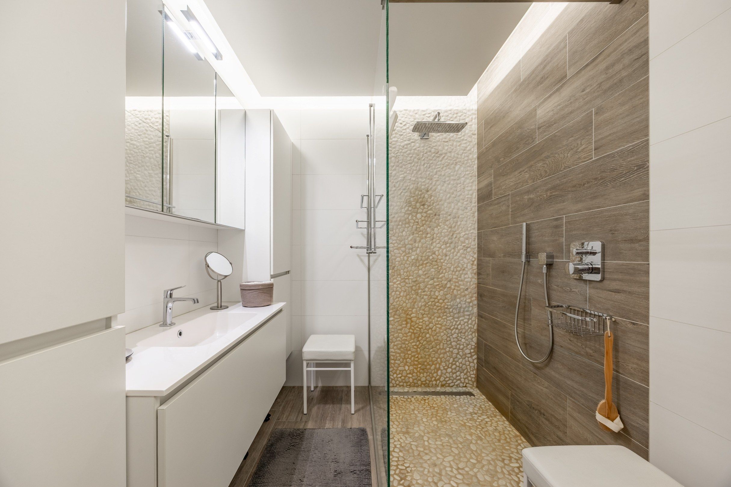 UNIEKE EIGENDOM MET ATELIER OP 960 M² foto 14