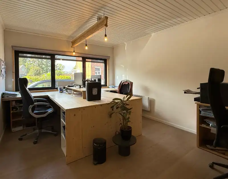 Bedrijfsgebouw met magazijn te koop foto 10