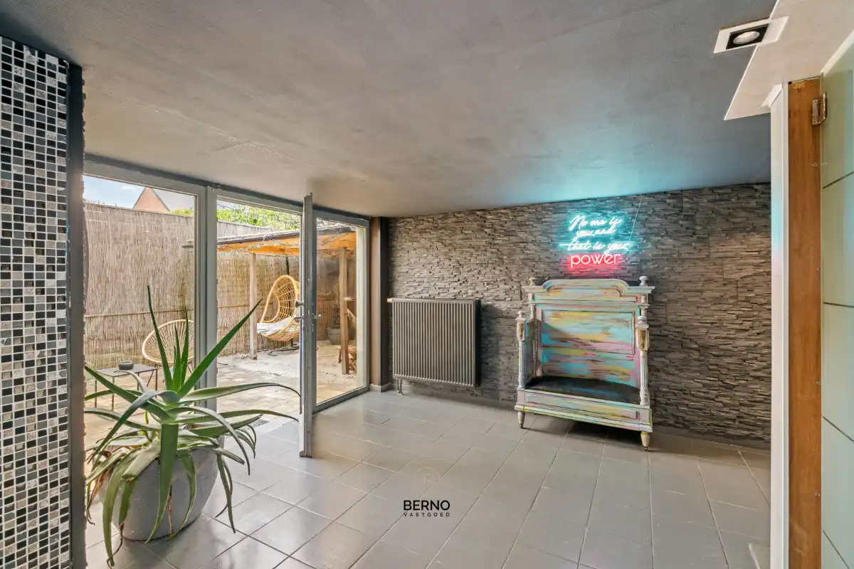 Veelzijdig pand met ruimte, rust en eindeloze mogelijkheden foto 16