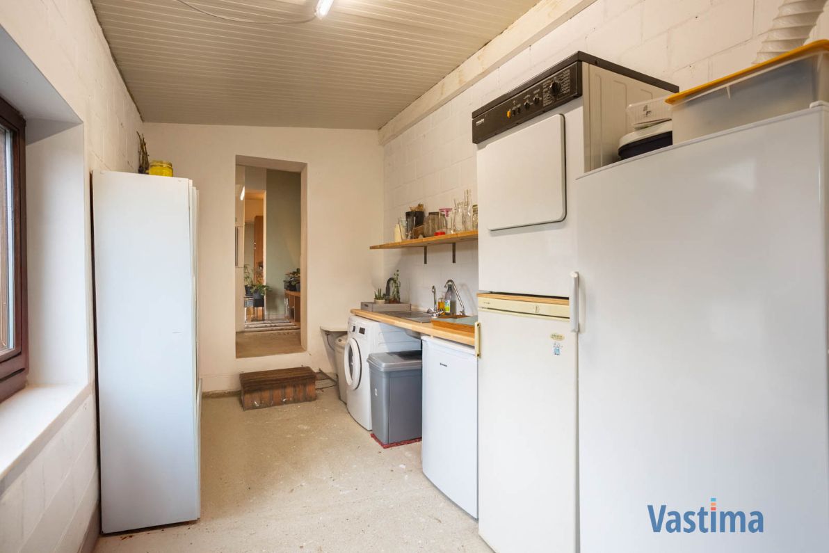 Instapklare woning met 3 slaapkamers, dubbele garage en grote tuin foto 10