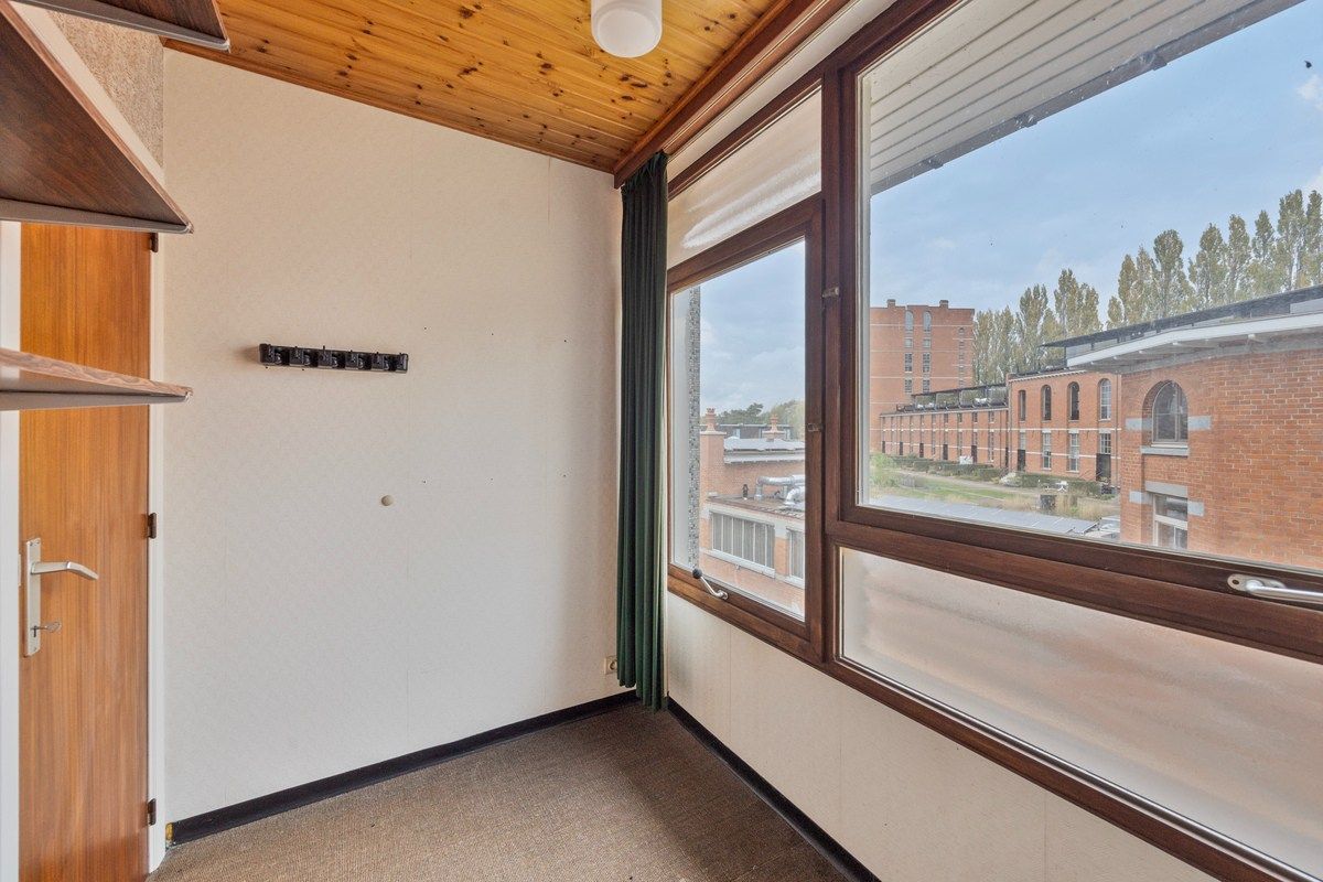 Modernistische woning met ruime indeling en zonnige tuin te Tongeren-Nerem foto 17