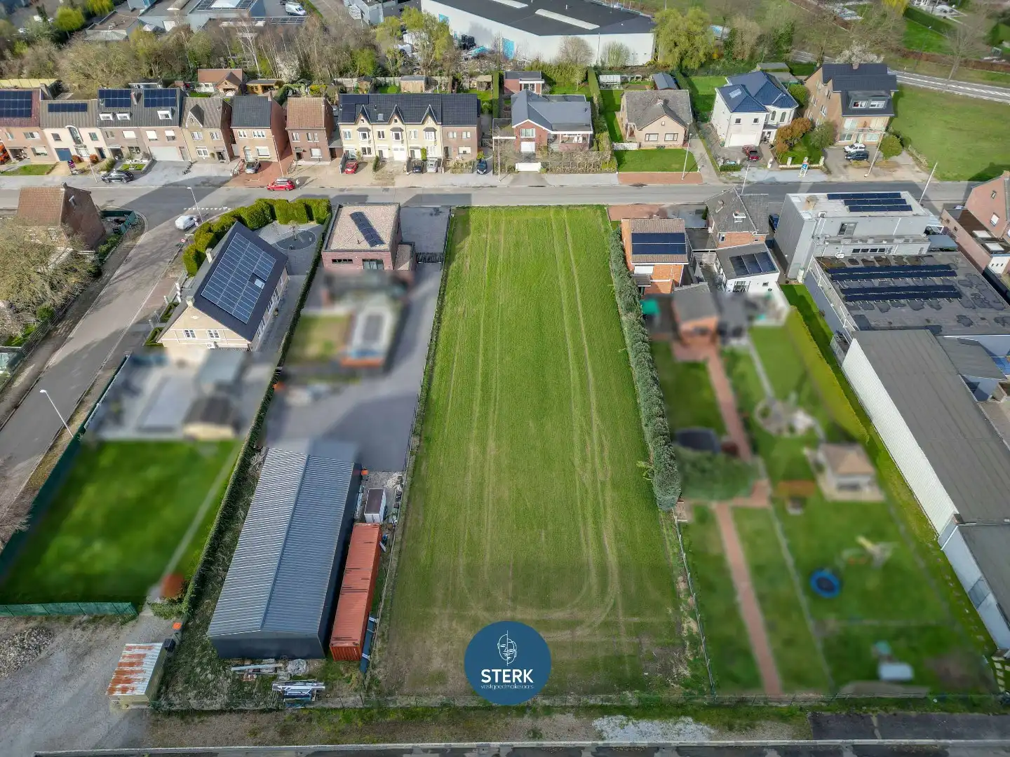 TE VERKAVELEN GRONDEN IN WOON- EN KMO-GEBIED NABIJ DE GRENS !  foto 6