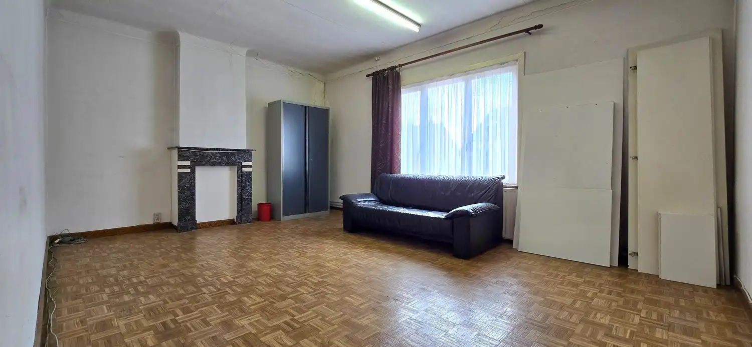 Te renoveren gesloten bebouwing te koop foto 19
