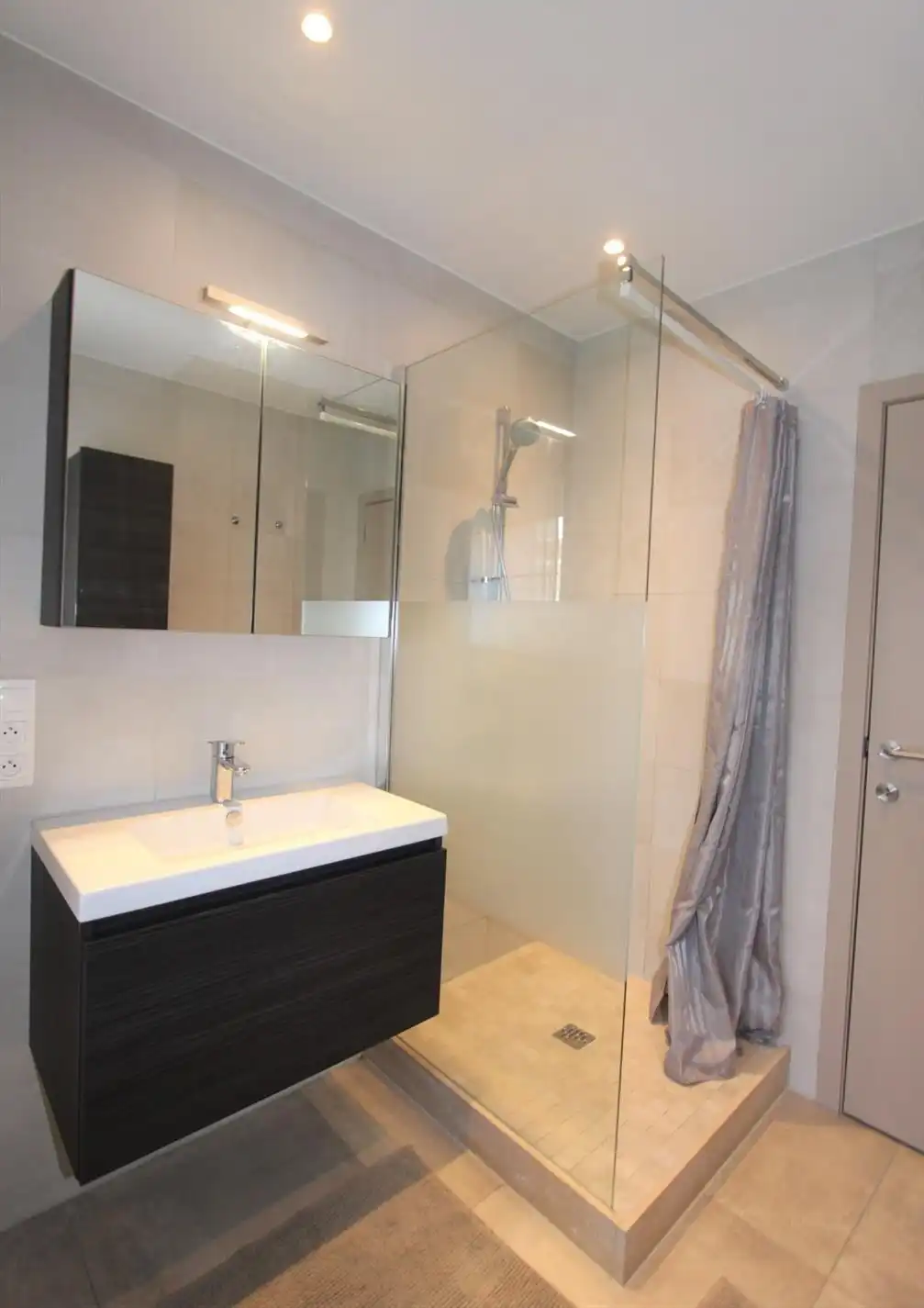 MODERN DUPLEX APPARTEMENT IN HET STADSCENTRUM foto 10