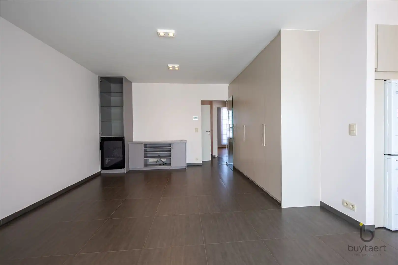 TOP ONDERHOUDEN DAKAPPARTEMENT IN HARTJE SCHILDE MET RUIM ZONNIG TERRAS! foto 16