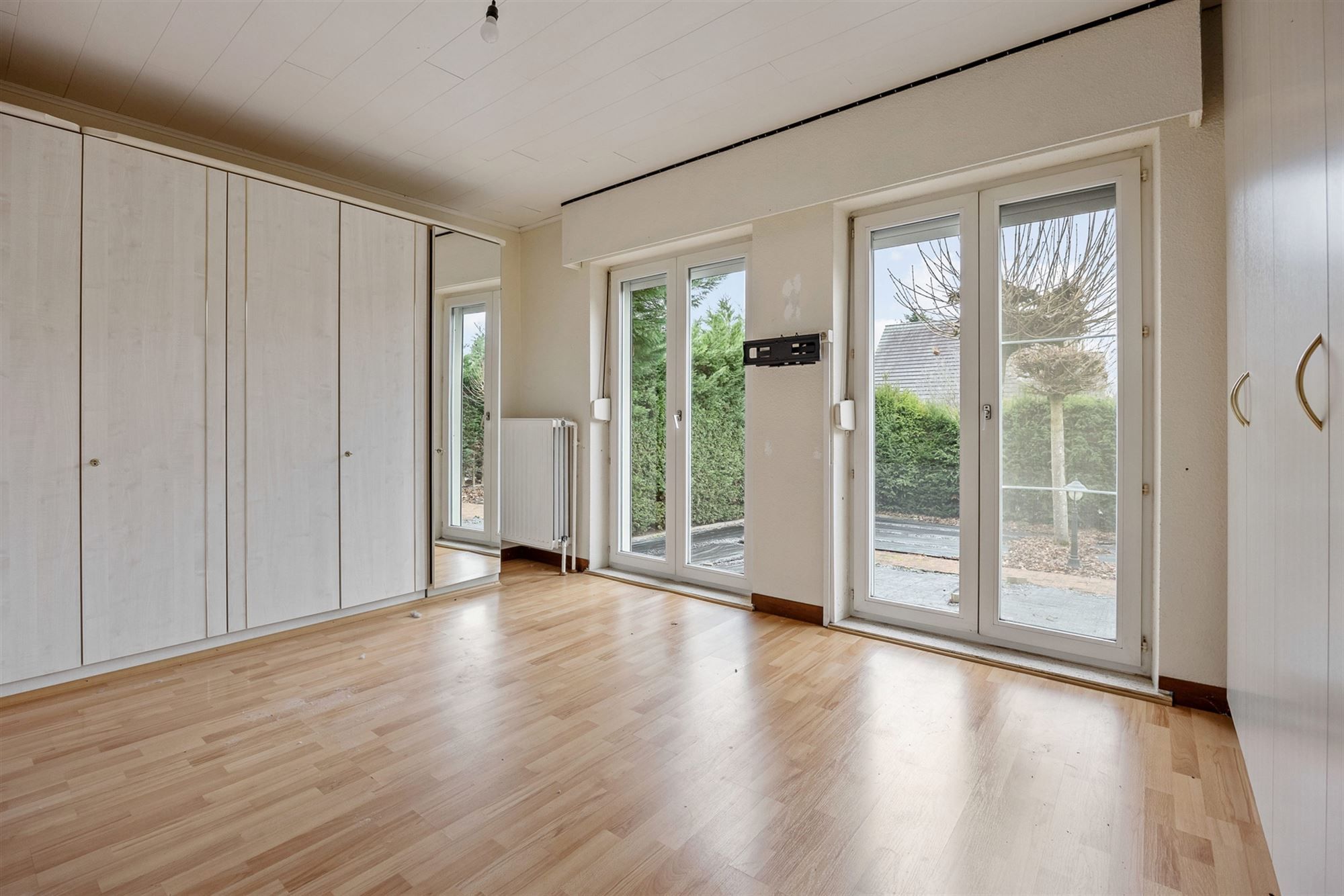 RUIME WONING MET 5 SLAAPKAMERS GELEGEN OP EEN PERCEEL VAN 10A68CA TE HEUSDEN-ZOLDER foto 21