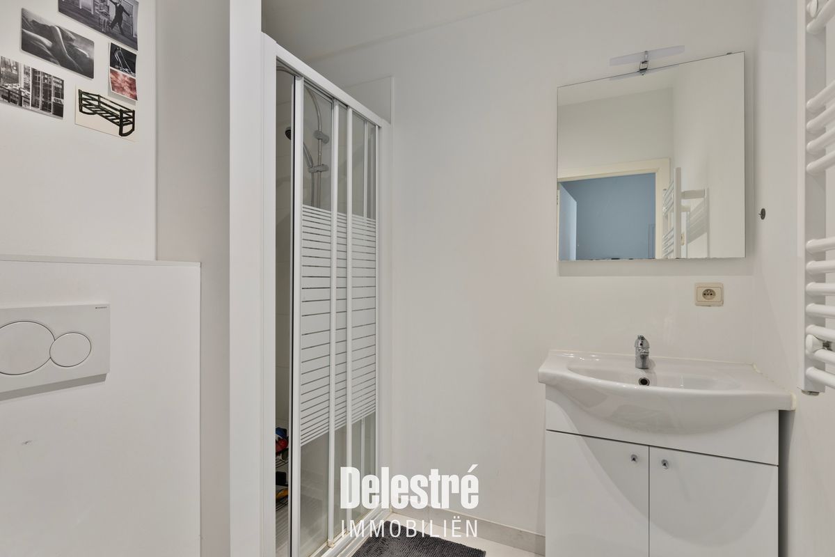 MODERN APP. 2 SLPK. INCLUSIEF PARKING foto 15