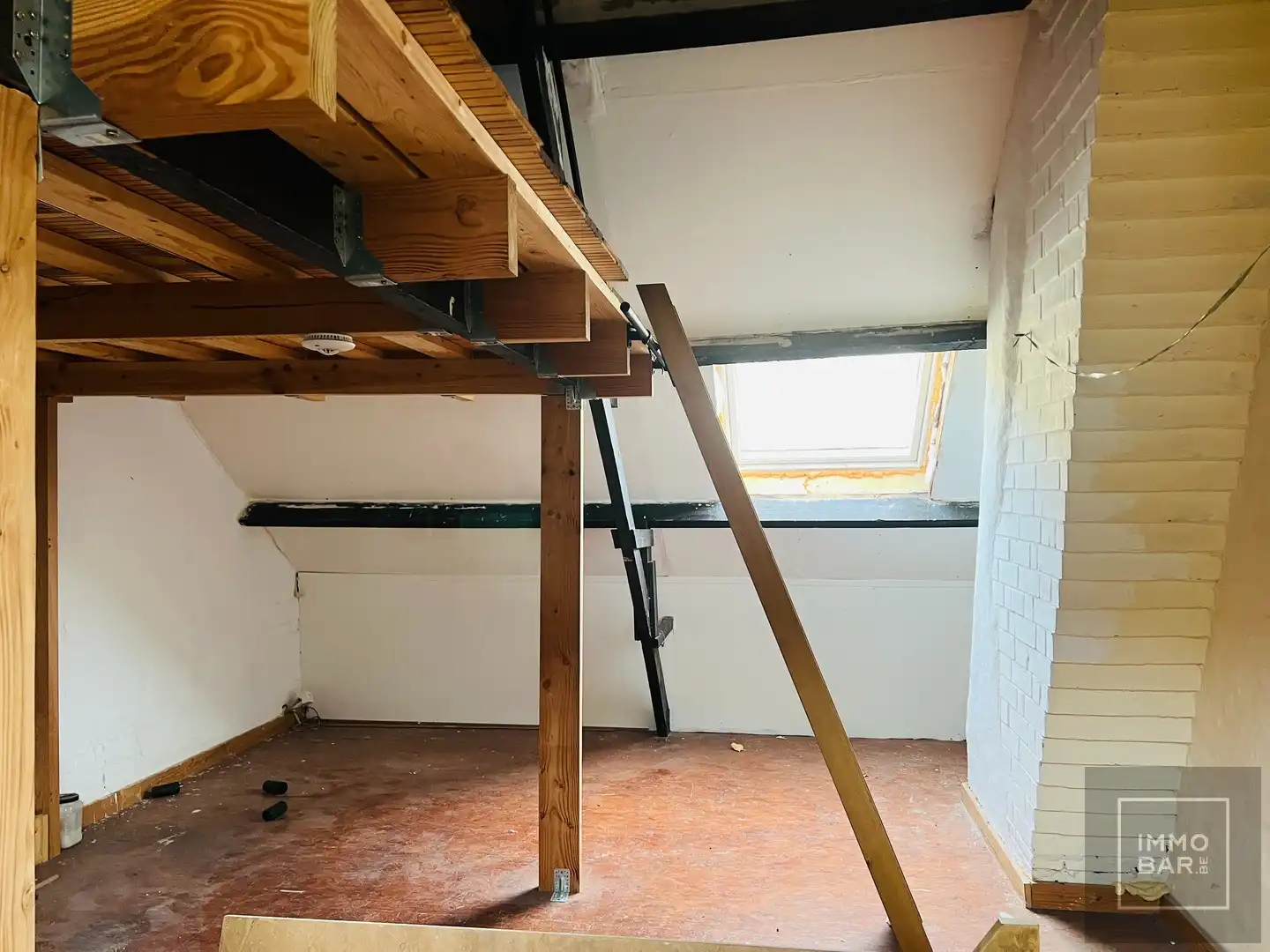 Deels gerenoveerd handelspand met woonpotentieel in bruisende studentenbuurt foto 21