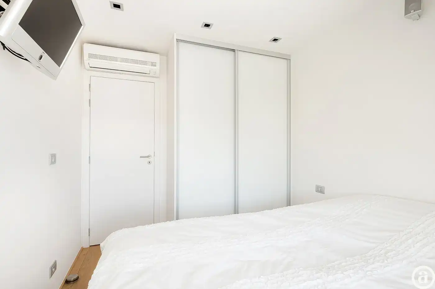 Moderne duplex met ruime terrassen nabij strand foto 22