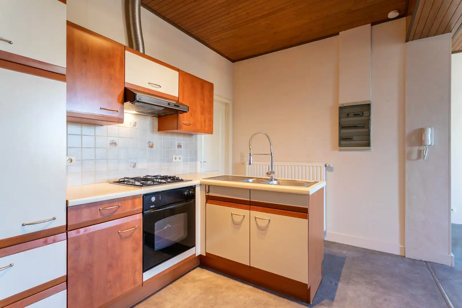 Opbrengsteigendom met 3 app (+-90m²) foto 8