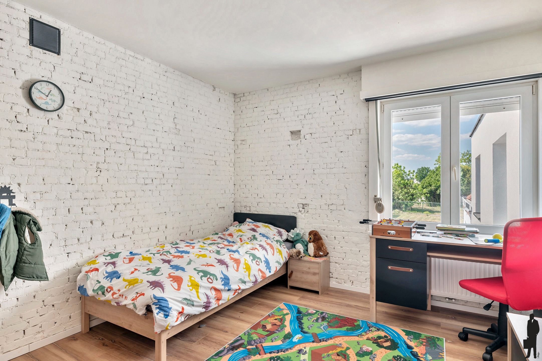 Gerenoveerd opbrengsteigendom: handelsruimte, duplex, studio foto 19
