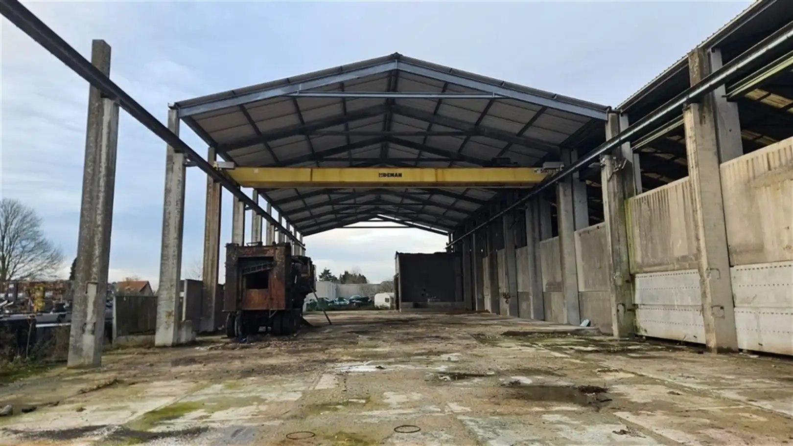 Te huur veelzijdig bedrijfsgebouw te Aalter foto 5