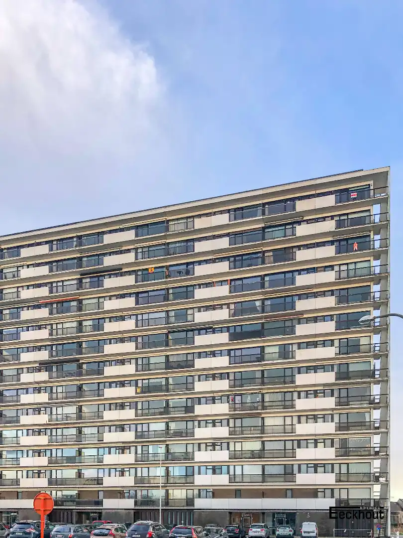 Ruim en lichtrijk 2 slaapkamer-appartement met prachtig open zicht te Bredene-Duinen! foto 13