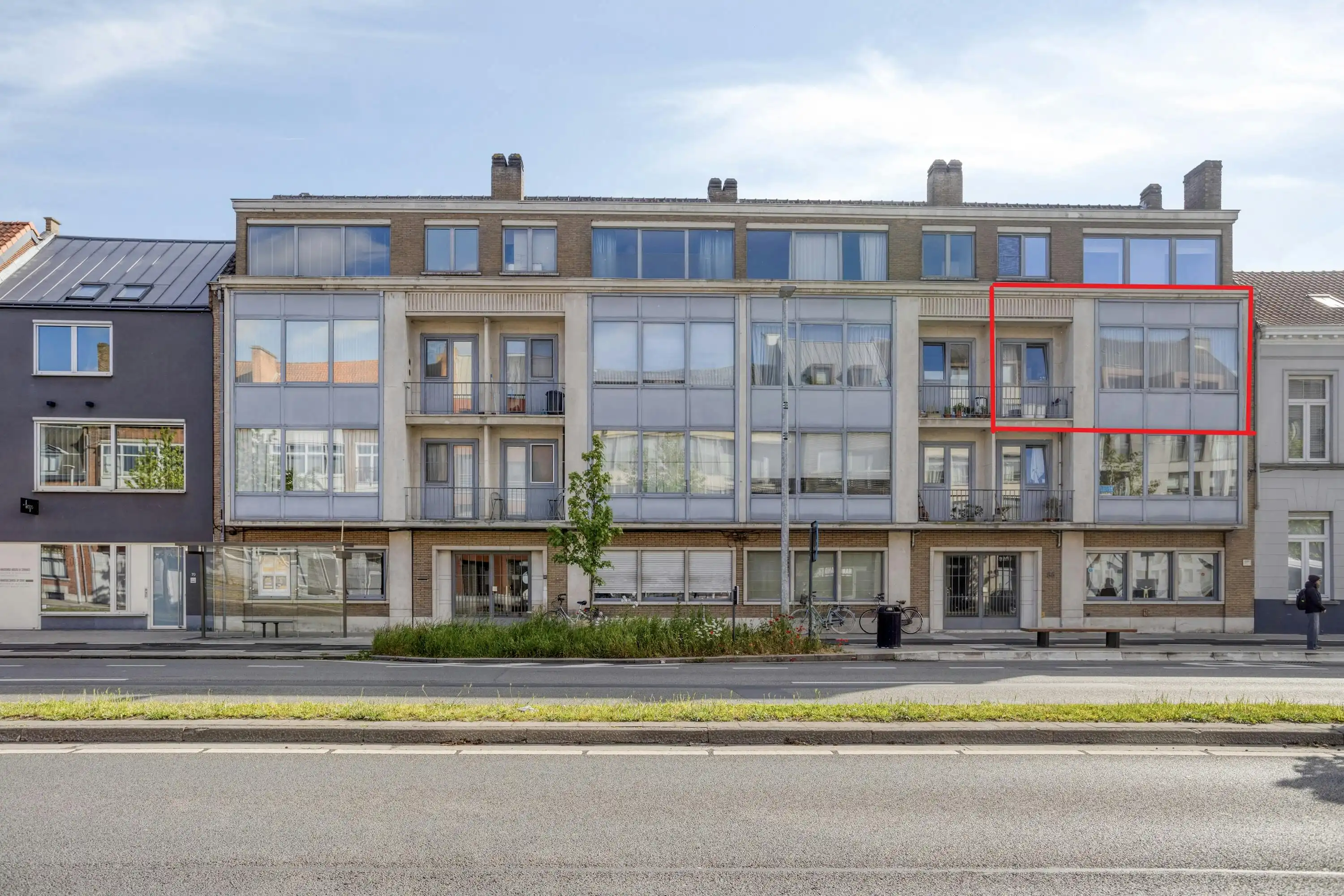 Lichtrijk appartement met 2 slaapkamers te koop in Brugge foto 11