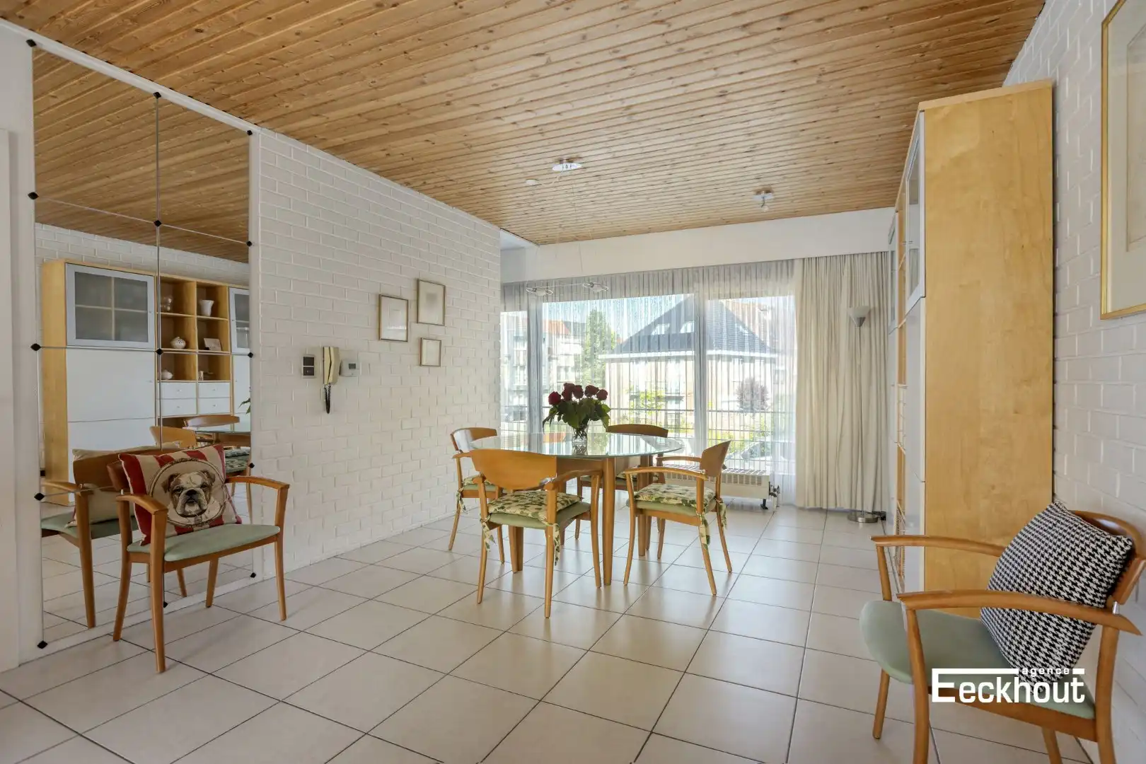 Zeer verzorgde, instapklare bel-étagewoning met 3 slaapkamers in rustige buurt te Bredene! foto 7