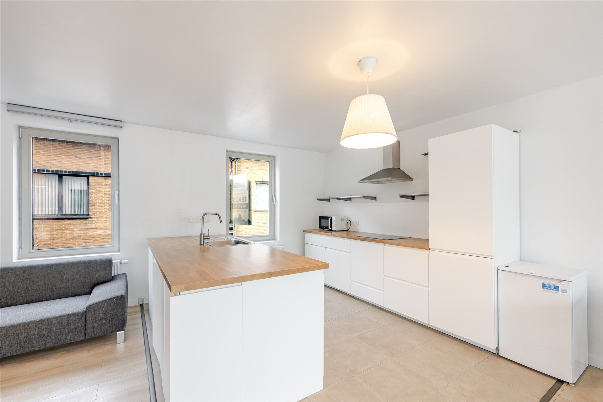 Instapklaar appartement (4 slaapkamers) in hartje Melle foto 5