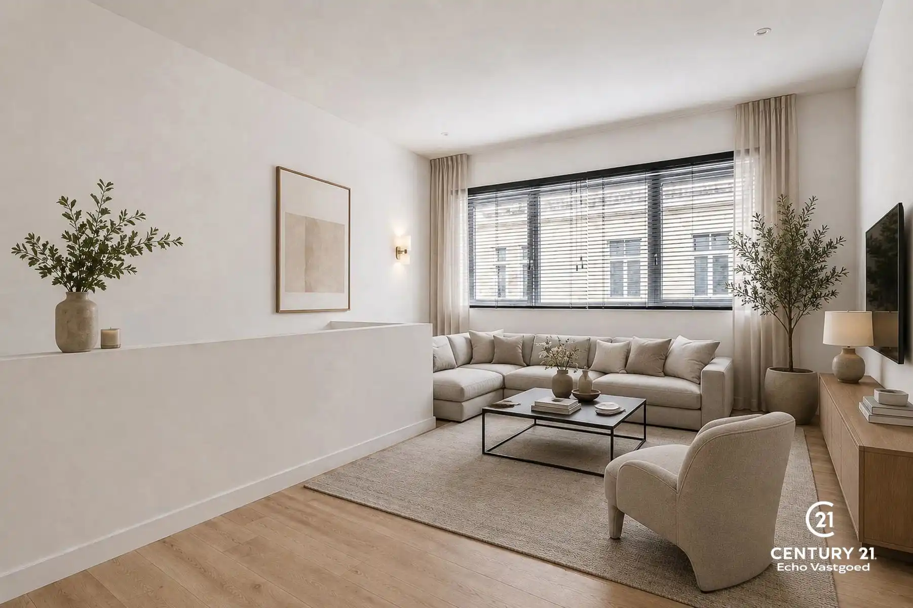 Exclusief gerenoveerd triplexappartement in hartje Turnhout foto 3