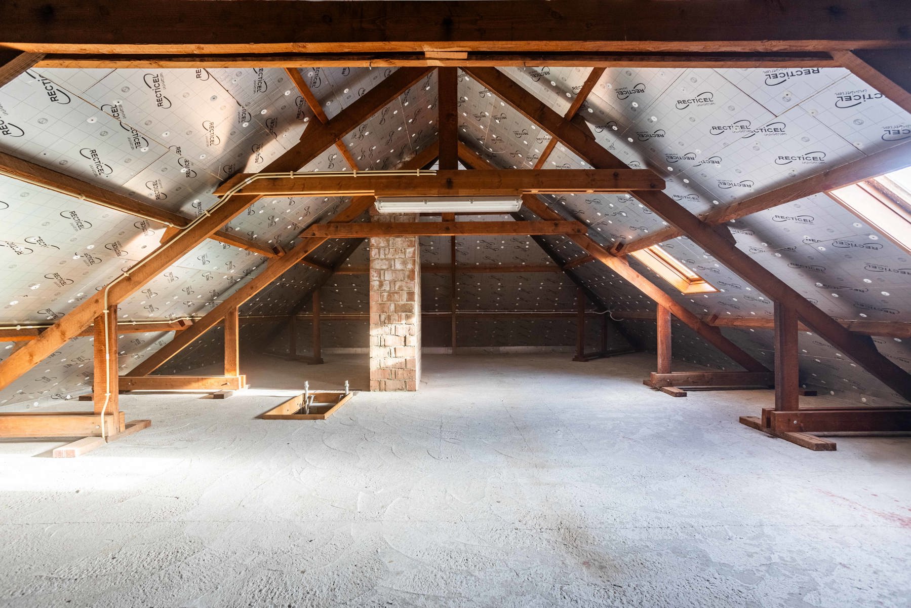 Instapklare bungalow met 3 slaapkamers en ruime tuin. foto 22