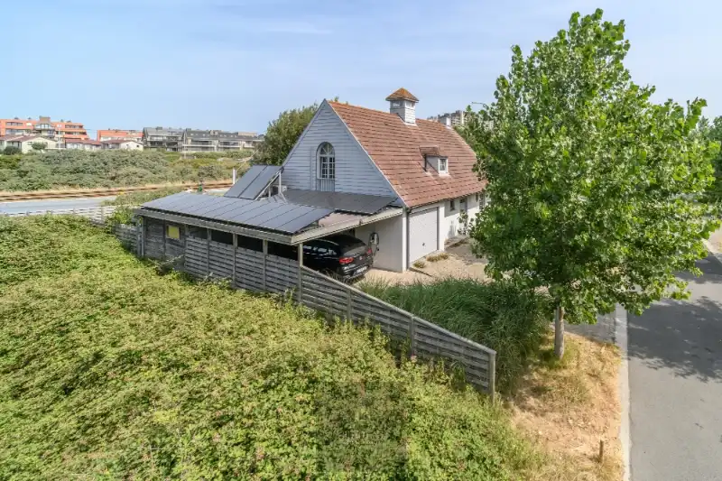 Charmante Mi Casa-villa op 1271m² op slechts 400 meter van zee. foto 41
