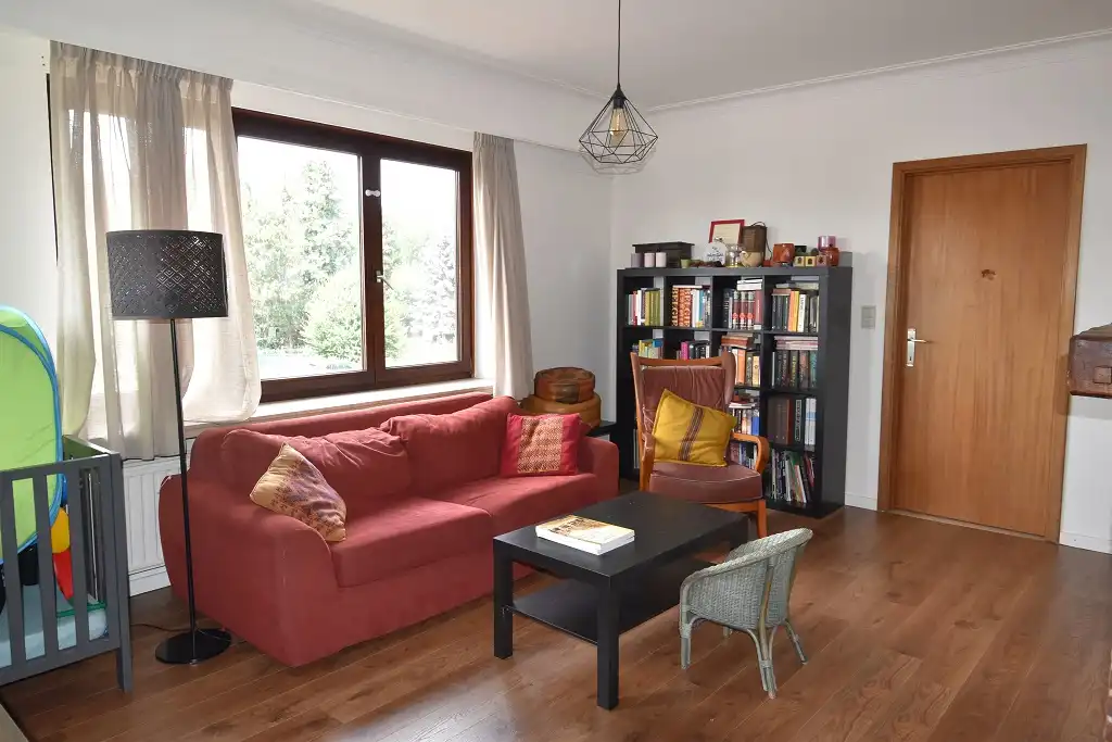 Ruim en lichtrijk appartement met garage in het centrum van Nieuwkerken-Waas foto 14