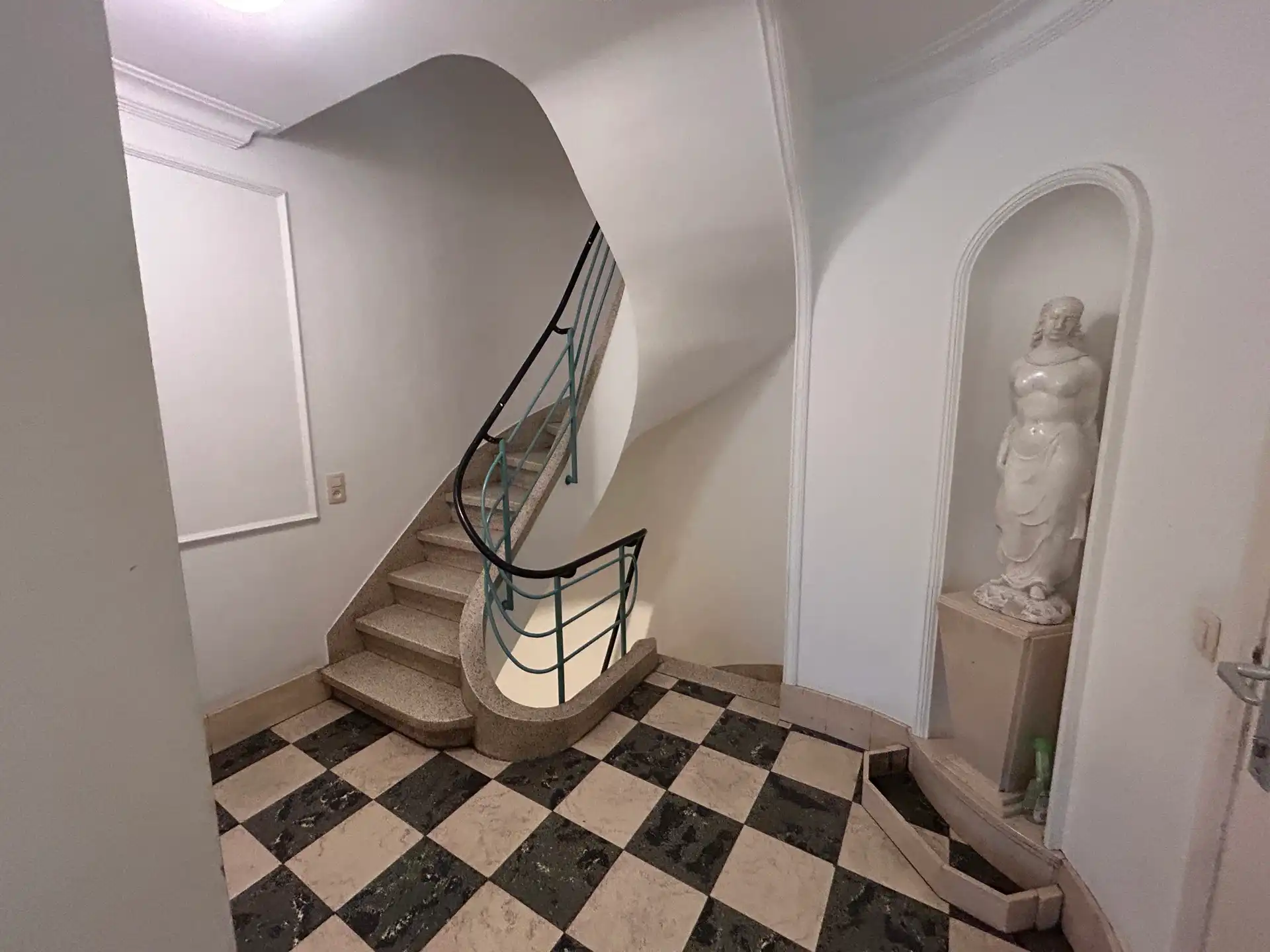 Lichtrijk appartement, 107m2, 2 slpks aan Brilschanspark foto 2