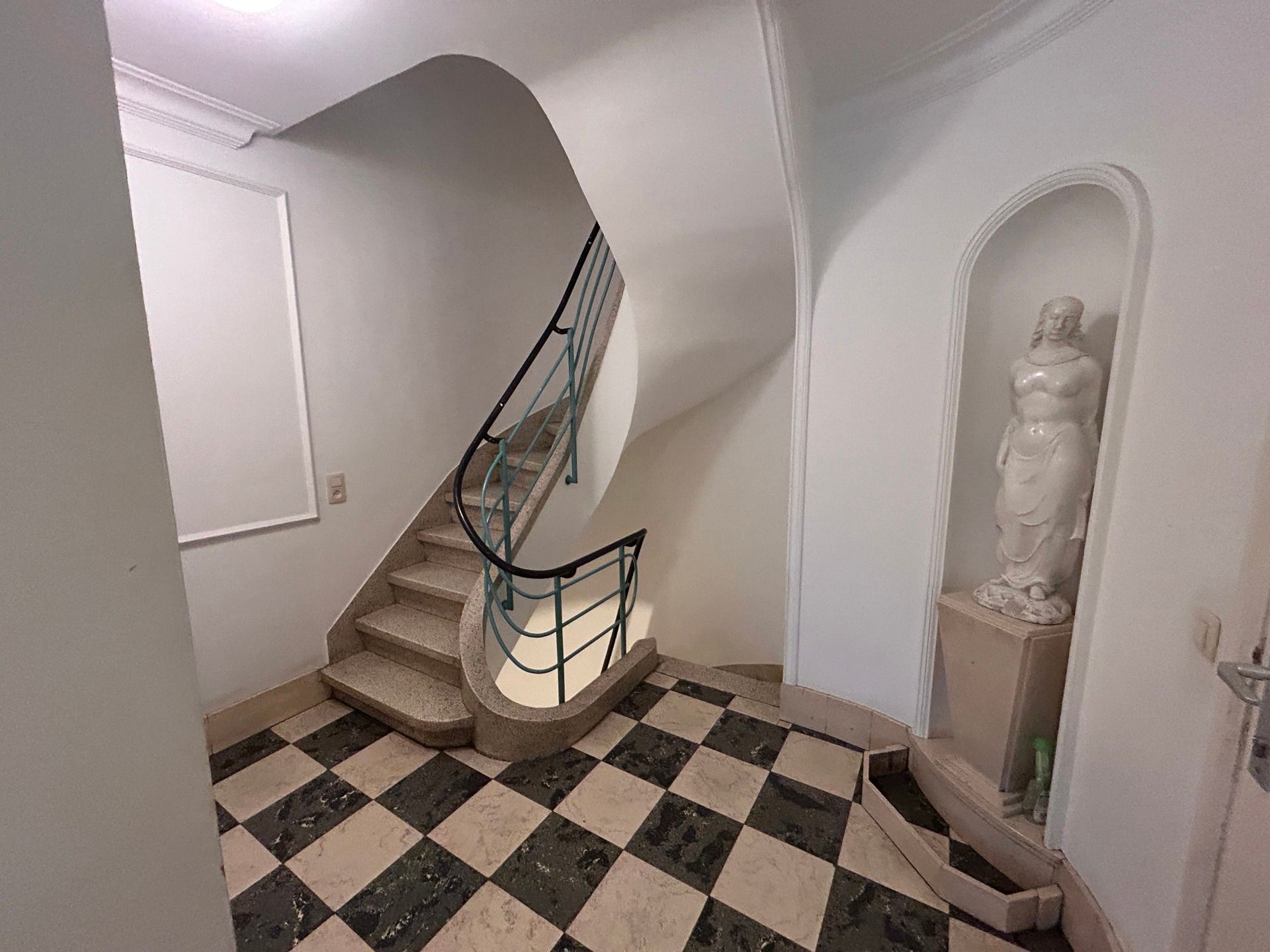 Lichtrijk appartement, 107m2, 2 slpks aan Brilschanspark foto 2