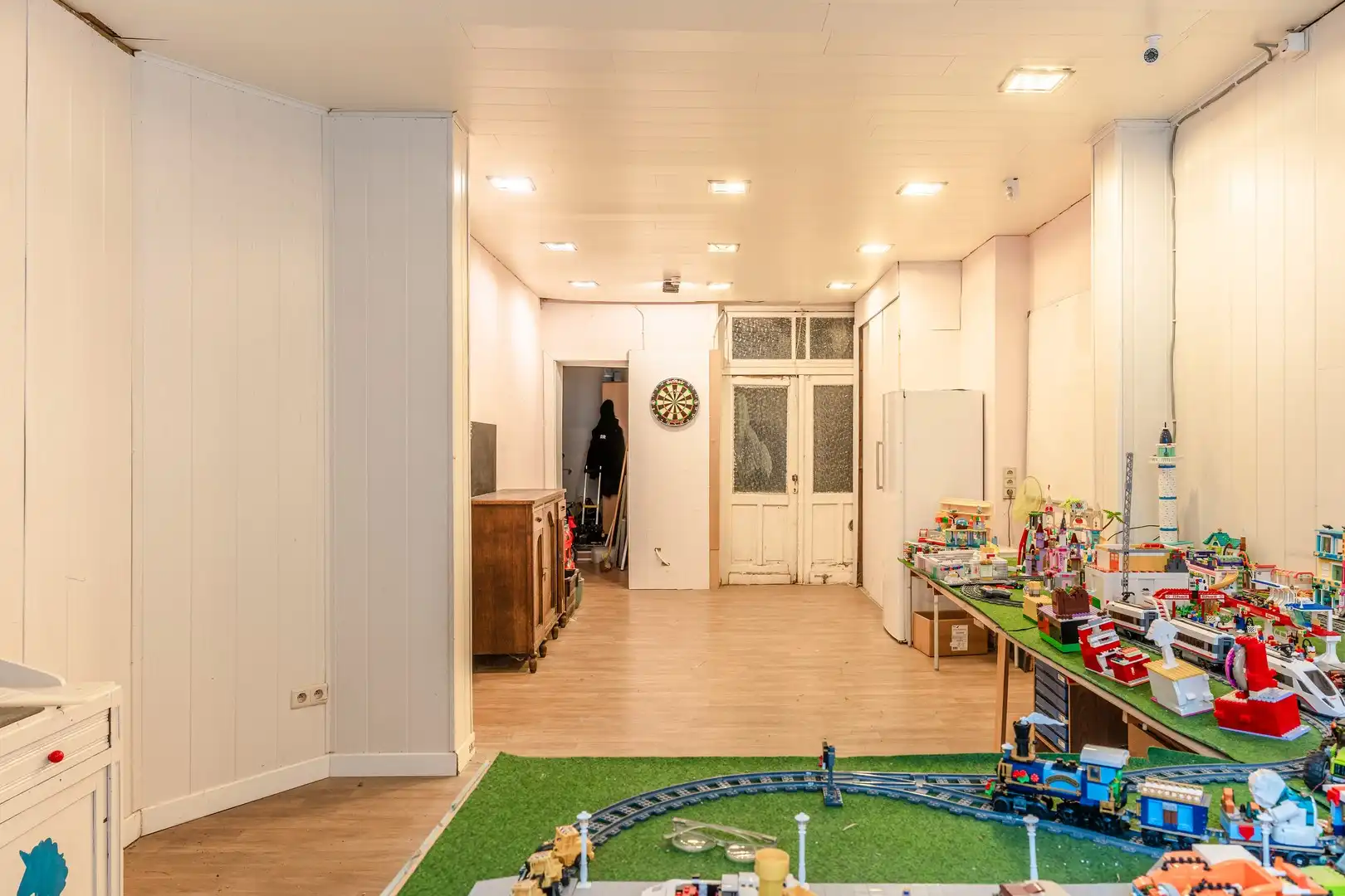 Op te frissen Belétage woning in rustige wijk foto 3