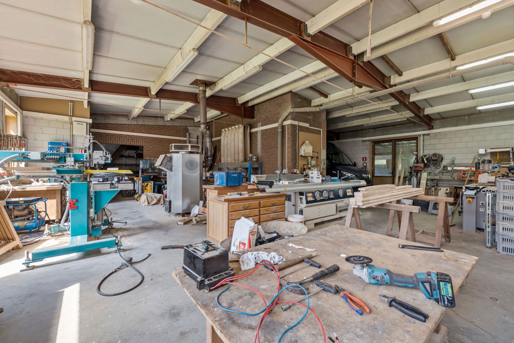 Uitzonderlijk ruime villa met mogelijkheid vrij beroep foto 27