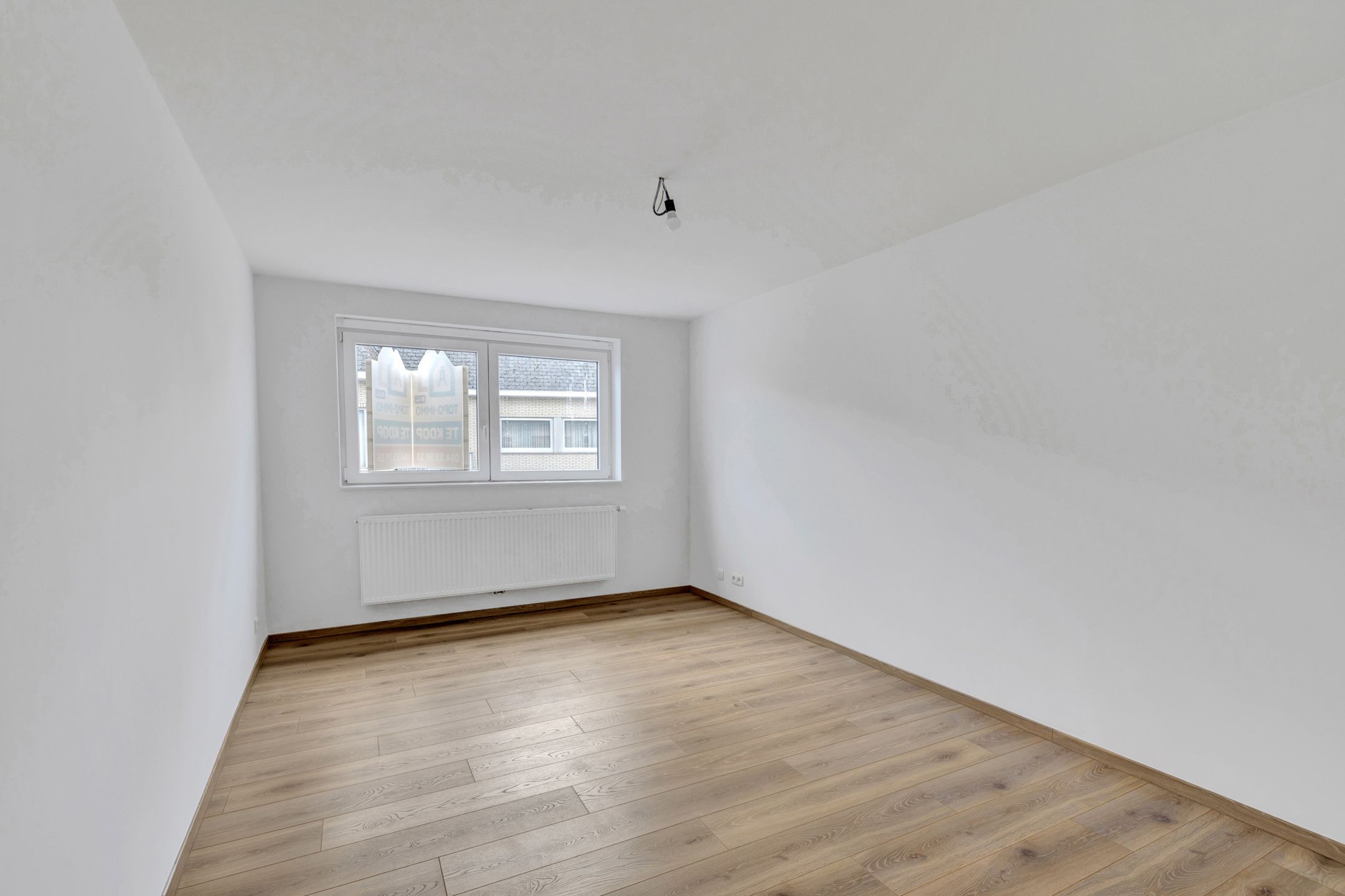 Nieuwbouwwoning met 4 slaapkamers en uitstekende verbinding foto 10