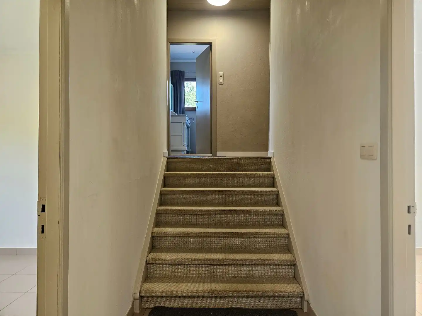 Rustig gelegen woning met 3 slaapkamers en prachtige vijvertuin in Geel-Winkelomheide !  foto 13