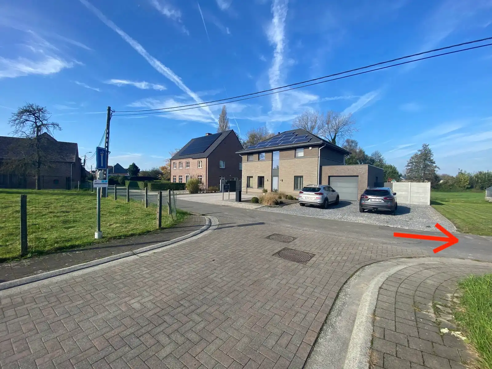 Bouwgrond Open Bebouwing (7a 84ca) in doodlopende straat. foto 3