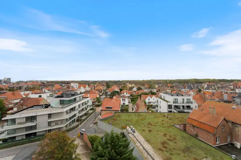 STIJLVOL EN HEDENDAAGS 3-SLAAPKAMERAPPARTMENT MET HOOGWAARDIGE AFWERKING EN MET ZICHT OVER DE DUMONT WIJK EN ZEEZICHT foto 14