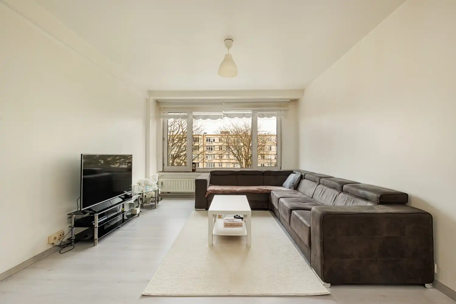 Instapklaar appartement met terras en 2 slaapkamers (ca. 90 m²). foto 5