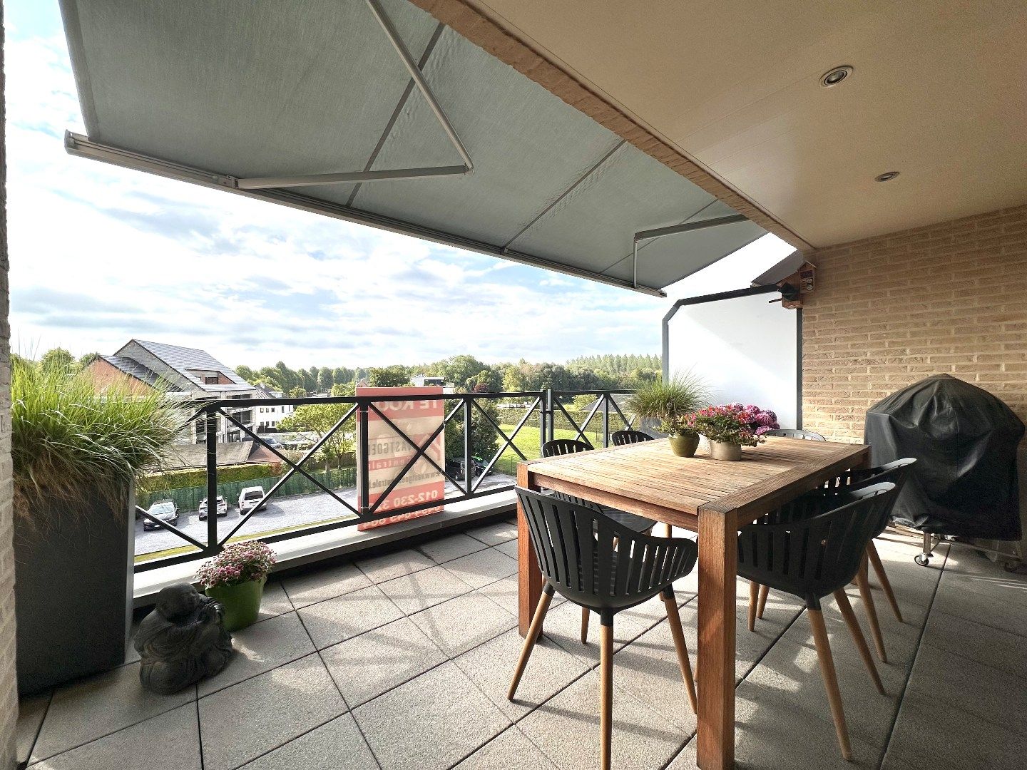 Stijlvol duplexappartement met garage, 2 terrassen en energiezuinig karakter in Kortessem foto 13
